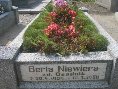 Niewiera Berta geb. Osadnik