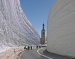 Der Winterweg in die Kirche